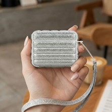 Caseonn Apple Airpods Pro 2 / Airpods Pro Kılıf Askı Ipli Parıltılı Simli Gümüş