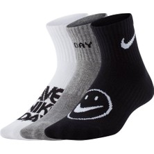 Nike 3 Pack Everyday Lightweight Çocuk Çorabı