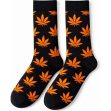 Solde Erkek Pamuklu Günlük Çorap – Yaprak Desenli, Siyah/turuncu Detaylı, Kaliteli