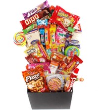 Nostaljik Lezzetler Büyük Boy Yılbaşı Nostaljik Hediye Kutusu 1 Adet Karışık Tatlar Türkiye Menşeli