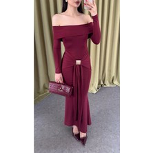 Rora Omzu Açık Elbise Toka Detaylı Uzun Kol Uzun Elbise