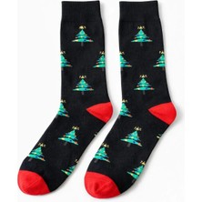 Solde Erkek Pamuklu Günlük Çorap – Çam Ağacı Desenli, Yılbaşı Temalı, Siyah/kırmızı Detaylı, Kaliteli