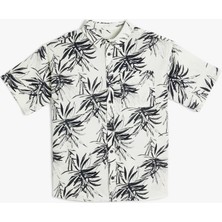 Koton Erkek Çocuk Gömlek Ekru Renkli Kısa Kollu Yaprak Baskılı Günlük Stil