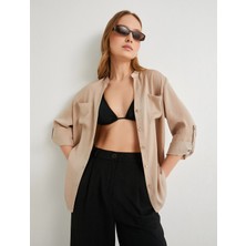 Koton Hakim Yaka Gömlek Uzun Katlamalı Kol Cepli Düğmeli Regular Fit