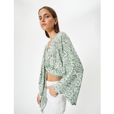 Koton Kimono Kısa Kruvaze Önden Bağlamalı Etnik Desenli Geniş Uzun Kollu