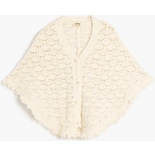 Koton Düğme Kapamalı V Yaka Püskül Detaylı Triko Panço