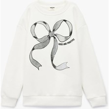 Koton Bisiklet Yaka Kız Çocuk Uzun Kollu Ekru Fiyonk Baskılı Sweatshirt Yumuşak Polyester Karışımlı
