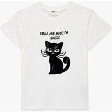 Koton Pamuklu Kısa Kollu Bisiklet Yaka Kedi Baskılı Pullu Payetli Tişört