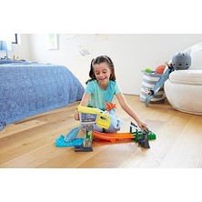 Leaf Shop Wheels Racerverse Jurassic Pist Seti Hot Wheels Racerverse Jurassic Pist Seti ve 2 Oyuncak Metal Araç HTP12