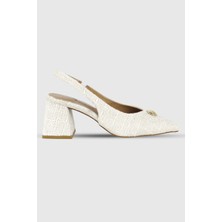 Modezya Chelsea Beyaz Tüvit Toka Detay Sivri Burun Arkası Lastikli Kadın Topuklu Ayakkabı