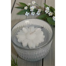 Doğal 🌿 Cam Kasede Yaprak ve Çiçek Detaylı El Yapımı Kokulu Mum – Minimal & Zarif Tasarım 🌿