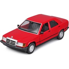Misda Store Mercedes 190E (1987): 1:24 Ölçeğinde Model Araba, Hareketli Kapılar, Kırmızı (18-21103R)