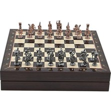 Misda Store Orta Boy Metal Roma Satranç Takımı Antik ve Ceviz Desenli Sandıklı Mdf Tahtası (36X36X6 Cm.)