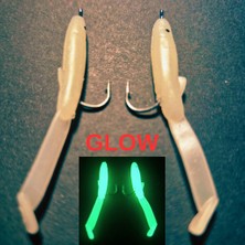 Eagenset Iğneli Silikon Balık Fosforlu Glow Luminous Karanlıkta Parlayan Iğneli Yapay Yem 5 cm 2 Adet