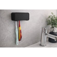 Juli Duvara Monte Siyah Diş Fırçalığı