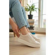 Enoch Kadın Pürüzsüz Saya Yapılı ve Kalın Tabanlı Spor Ayakkabı