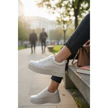 Enoch Kadın Rugan Panel Detaylı ve Yüksek Platform Tabanlı Spor Ayakkabı