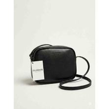 Colorshere Siyah Minimalist Tasarım Fermuarlı Kadın Çapraz Çanta