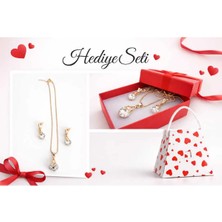 Kadın Zarif Taş Detaylı Çelik Kolye & Küpe Hediye Seti – Özel Kutulu