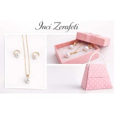 Kadın Inci Detaylı Kolye & Küpe Hediye Seti – Özel Pembe Kutulu