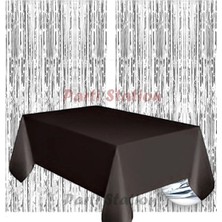 Parti Station 2 Adet Gümüş Gri Renk Metalize Arka Fon Perdesi ve 1 Adet Plastik Siyah Renk Masa Örtüsü Set