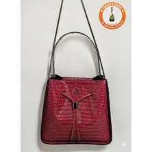 Januga Kadın Kırmızı Zincir Çapraz Askılı Yavrulu Çantalı Desenli Kaliteli Charm Hediyeli Şık El Kol ve Omuz Çantası