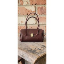 Amabel Jewelerys Kilis Büzgülü Toka Detaylı Kadın El ve Omuz Çantası Bordo