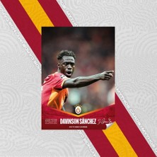 Mythos Cards Galatasaray x Juventus - Davinson Sánchez Imzalı Statik Poster