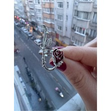 Herşey Nota Gotik Çiçek Gül Dikenli Detaylı Gotik Kırmızı Ayarlanabilir Kadın Yüzük