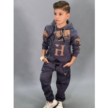 Özgür Kids Harf Baskılı Kapşonlu Erkek Eşofman Takım