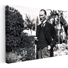 Kanvas Tablo Atatürk Bahçede Bastonlu Duruş Atatürk Tablosu Ev Ofis Duvar Dekoru