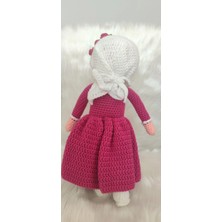 Amigurumi Başörtülü Bebek