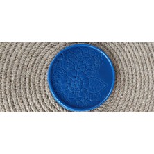 Miina Aksesuar Epoksi Reçine Çiçekli Mandala Desenli Üretilmiş Dekoratif Bir Bardak Altlığıdır