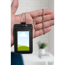 Huggy Craft Deri Siyah Dikey Kartlık, PVC Kart Kılıfı ve Boyun Askılığı ile Şık Tasarım