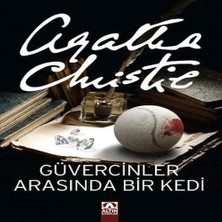 Afrodit AVM Güvercinler Arasında Bir Kedi