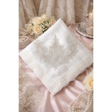 Dilex DİLEX Fransız Dantel Süslemeli Ekru Bohça 90x90 cm – Saten Çeyizlik Gelin Bohçası Damat Bohçası Nişan Söz Düğün Bohçası