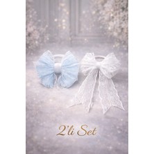 Nati Co Mavi & Beyaz Dantel Fiyonk Lastik Toka 2’li Set – Zarif Kız Çocuk Saç