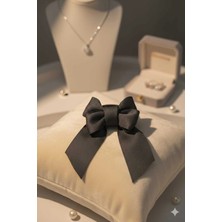 Nati Co Siyah Fiyonk Saç Tokası | Minimal Şık Lastik Toka ( 1 Adet )