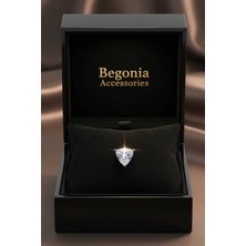 Begonia Accessories 925 Ayar Gümüş Tek Taş Küpe Üçgen Zirkon Antialerjik Unisex Tek Küpe Erkek Kadın 1 Adet