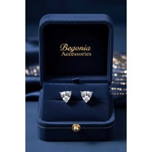 Begonia Accessories 925 Ayar Gümüş Çift Küpe Antialerjik Üçgen Zirkon Tek Taş Unisex Erkek Kadın 1 Çift Küpe