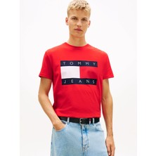 Tommy Hilfiger Tjm Normal Kesim Büyük Bayraklı Kısa Kollu Erkek Kırmızı T-Shirt DM0DM22645XL8