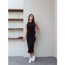 Esra Helvacı Sıfır Kol Kuşgözü Detay Midi Elbise