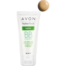 Avon Nutra Effects Matte BB Krem 30 ml Light Seçeneği ile Karma Ciltler İçin Matlaştırıcı