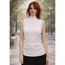 Yarım Balıkçı Yaka Taş Işlemeli Bluz