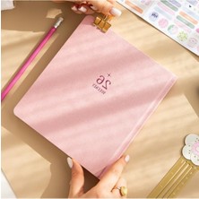 MarkEntegra Pembe Dikey Haftalık Sert Kapak Ajanda - 2026