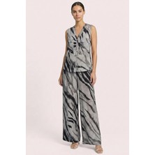 Guitar Dökümlü Siyah Gofre Pantolon