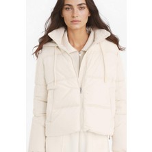 DeFacto Regular Fit Kapüşonlu Fermuarlı Şişme Mont F1944AX25WN