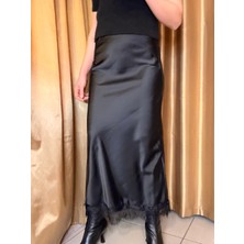 Ali Butik Siyah Dantel Detaylı Saten Etek