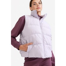 DeFacto Su İtici Regular Fit Dik Yaka Fermuarlı Cepli Şişme Yelek E9209AX25AU