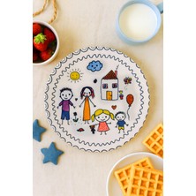 Renkli Aile Desenli Çocuk Yemek Tabağı, 27 Cm, Yüksek Kalite Servis Tabağı